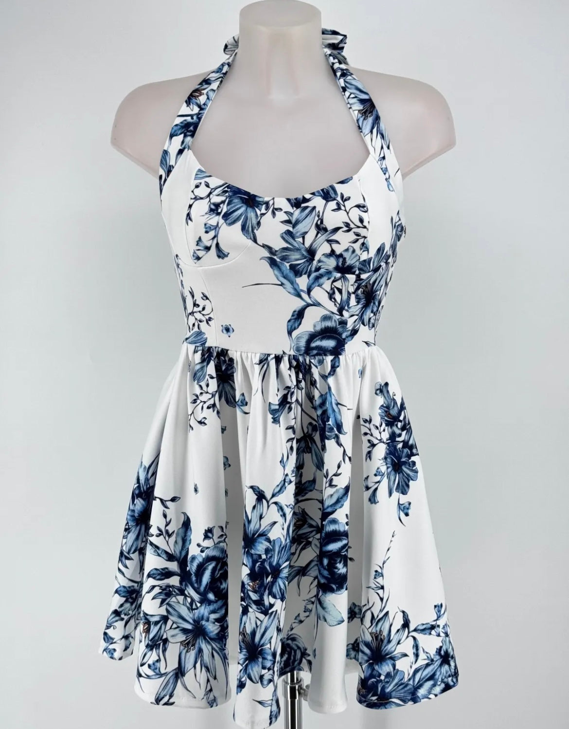Vestido Corto Flores
